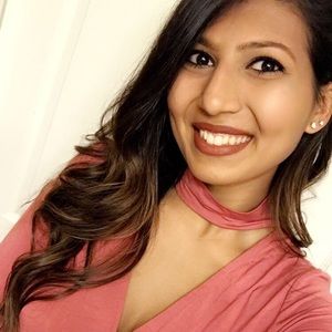 Meet your Posher, Shruti